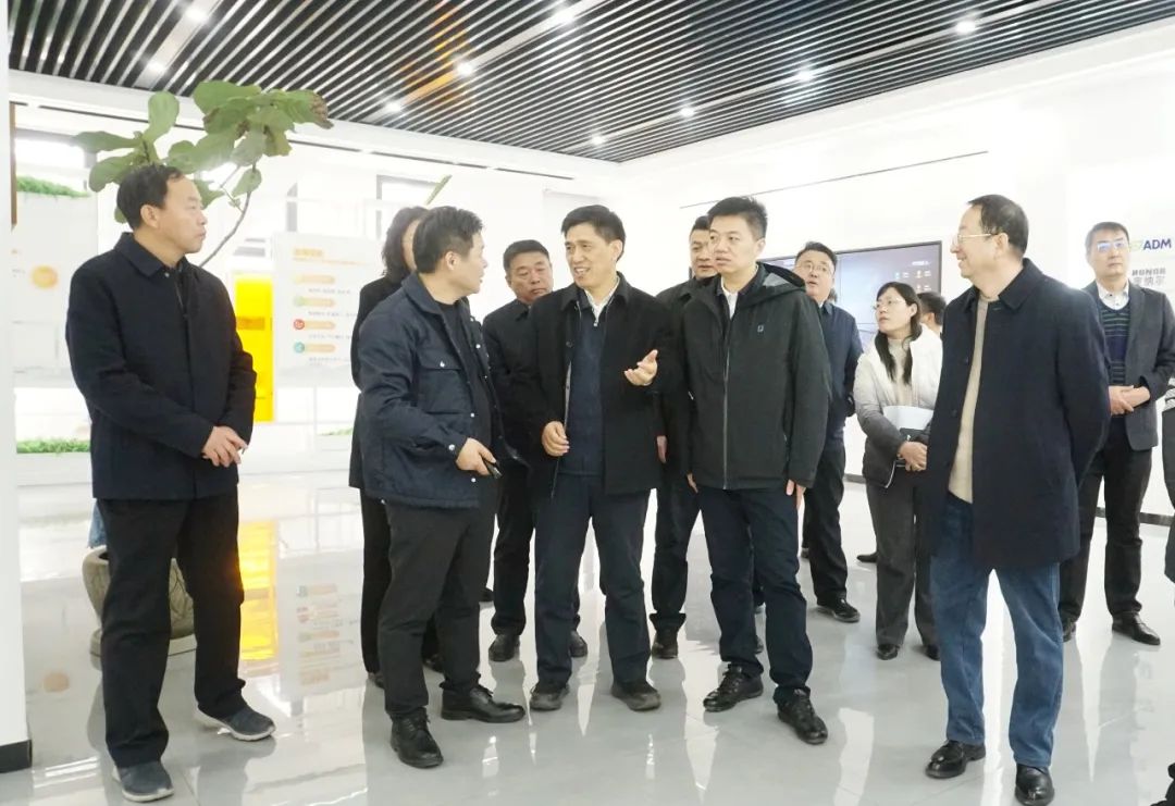 泰安市高端化工產(chǎn)業(yè)鏈專班領(lǐng)導到漢威集團調(diào)研指導